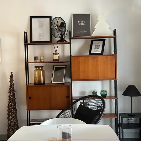 Civico6 Apartman Tirano